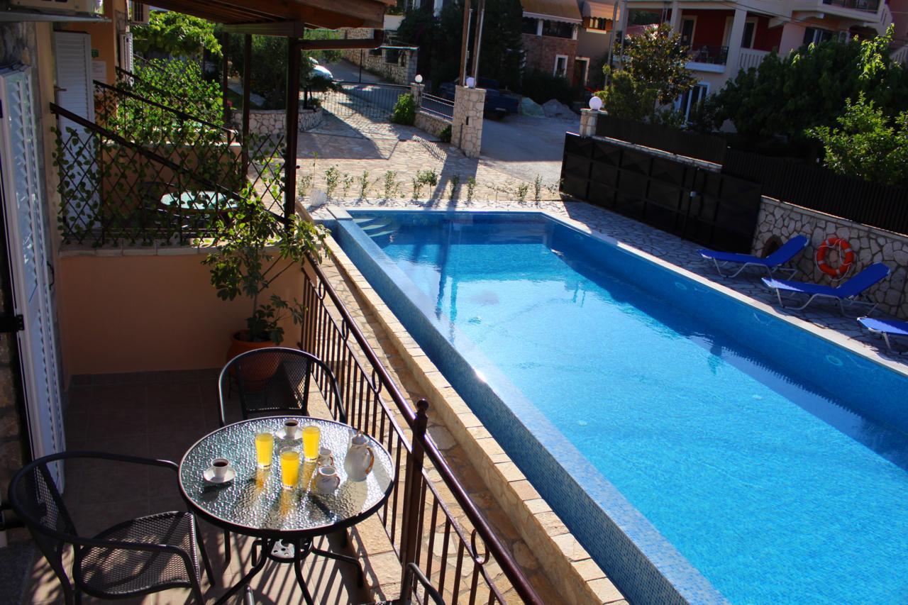 Alkionis Pool View Apartments Lefkada City Exterior photo
