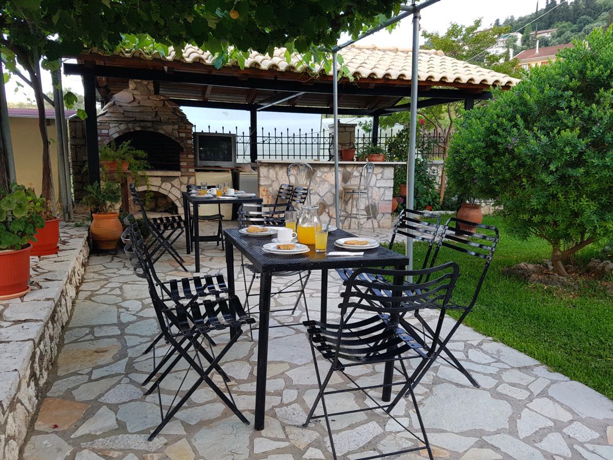 Alkionis Pool View Apartments Lefkada City Exterior photo