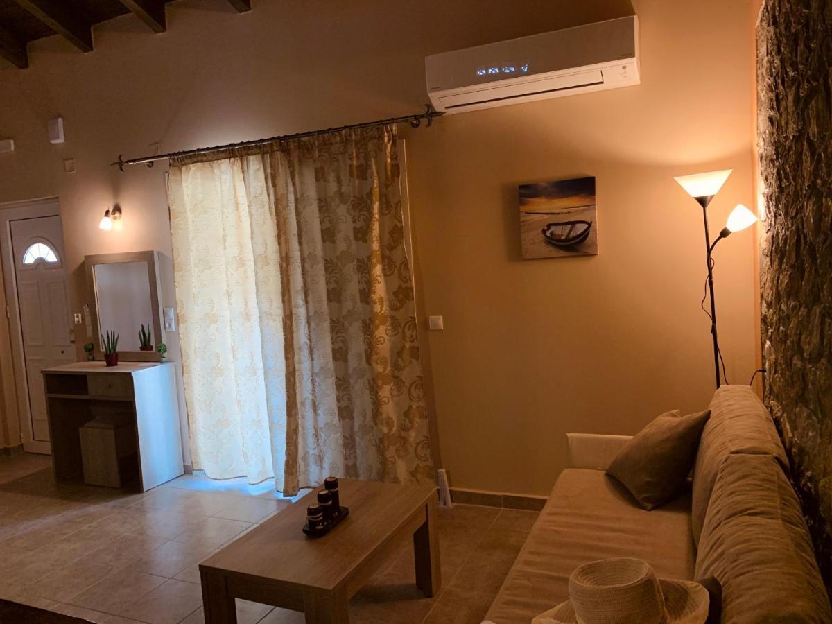 Alkionis Pool View Apartments Lefkada City Exterior photo